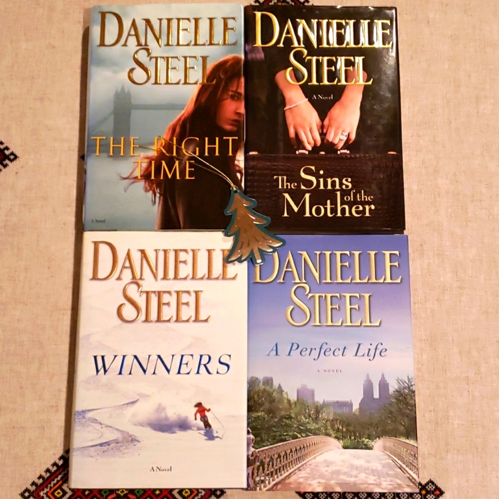 Danielle Steel - Lot of 4 books 📚